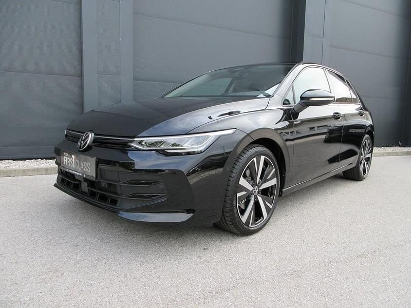 Neu VW Golf VIII 115 PS (84 kW) 2025 Schwarz  metallic Limousine