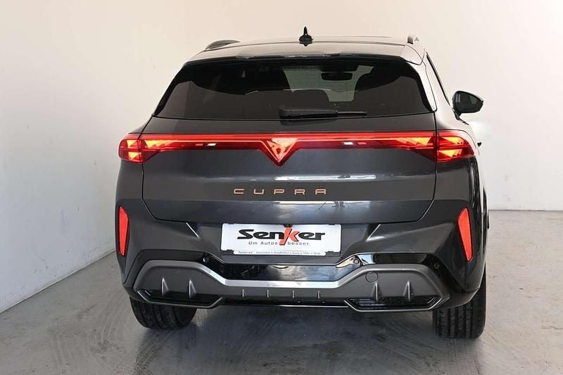 Gebraucht Cupra Terramar 150 PS (110 kW) 2025 Dunkelgrau  metallic SUV