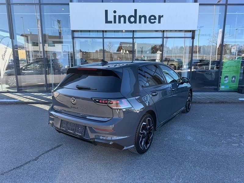 Gebraucht VW Golf VIII Sport 115 PS (84 kW) 2026 Mittelgrau  metallic Limousine