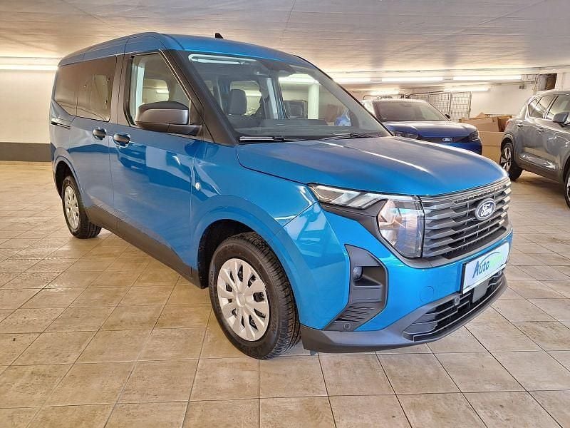 Neu Ford Tourneo Courier Trend 125 PS (91 kW) 2026 Blau Van / Kleinbus