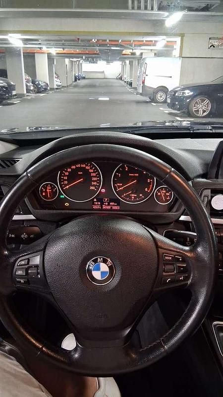 Gebraucht BMW 318 Gran Turismo 143 PS (105 kW) 2014 Limousine