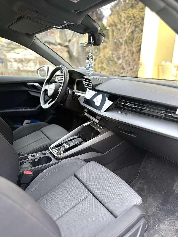 Gebraucht Audi A3 116 PS (85 kW) 2024 Weiß Limousine