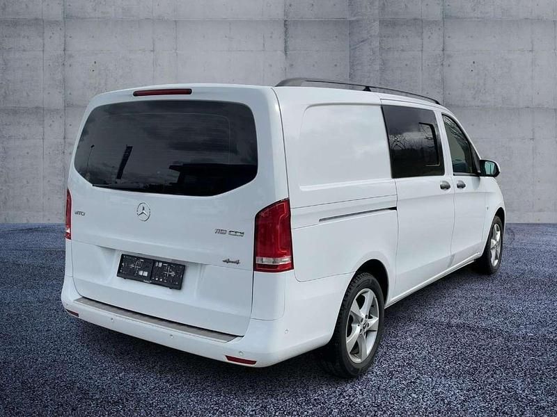 Gebraucht Mercedes Vito 190 PS (139 kW) 2021 Weiß Van