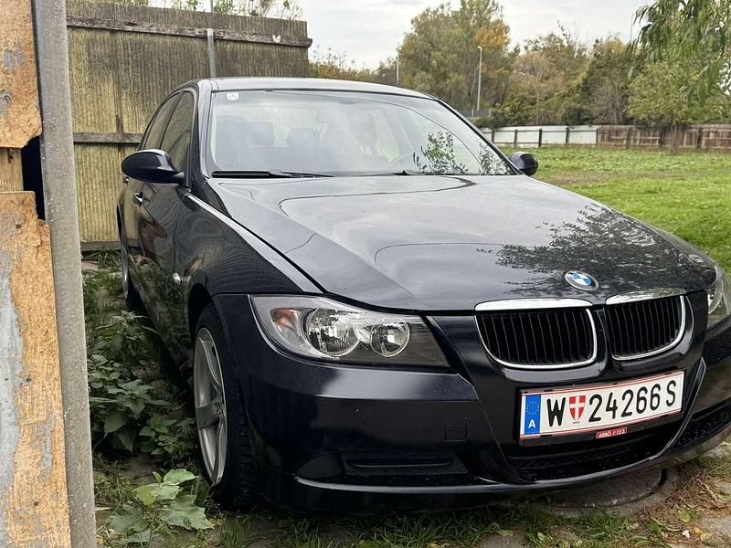 Gebraucht BMW 318 143 PS (105 kW) 2007 Limousine