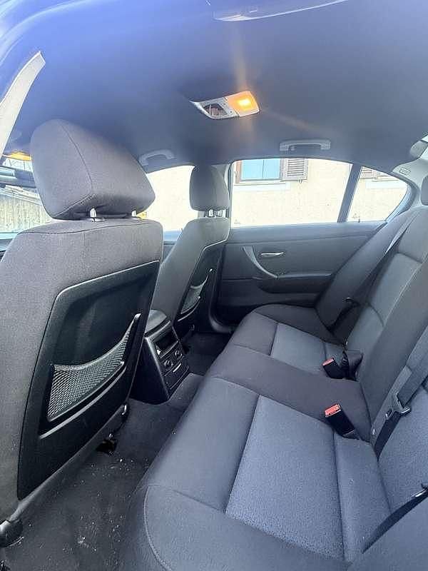 Gebraucht BMW 320 170 PS (125 kW) 2008 Limousine