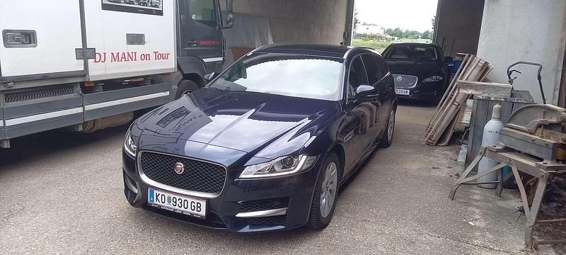 Gebraucht 2018 Jaguar XF Sportbrake R-Sport Kombi | € 18.000 - Bild 1/4