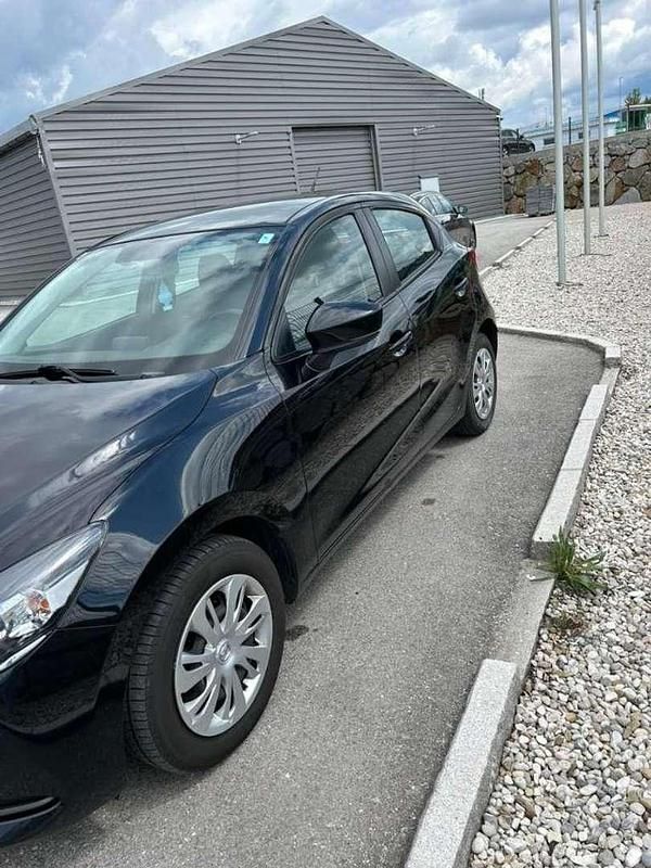 Gebraucht Mazda 2 75 PS (55 kW) 2019 Schwarz Limousine