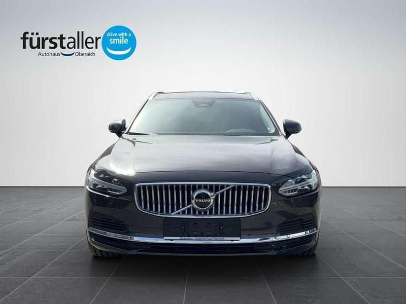 Gebraucht Volvo V90 Plus 253 PS (186 kW) 2024 Grau Kombi