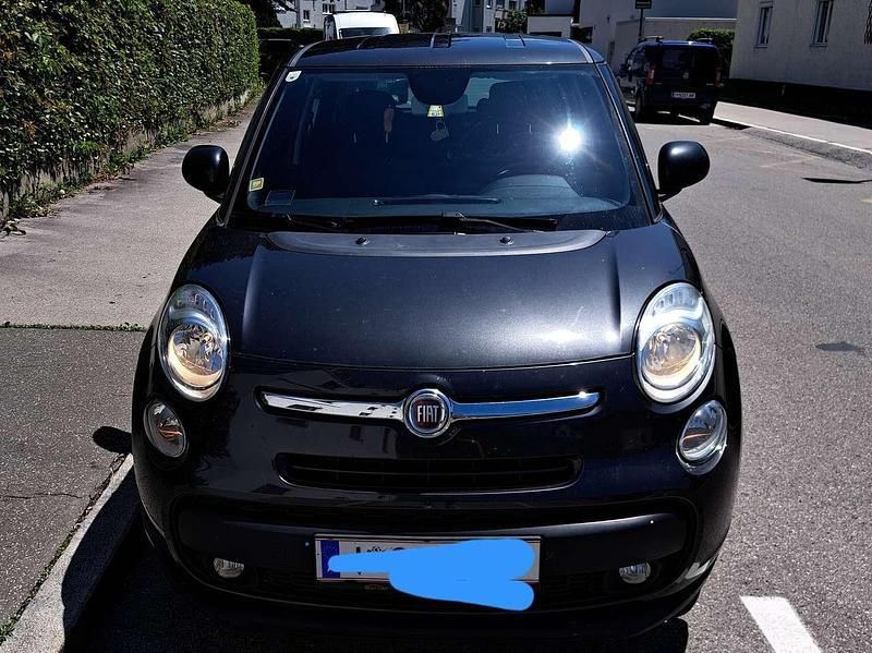 Schwarz Gebraucht 2014 Fiat 500L Living Van / Kleinbus | € 5.200 (Guter Preis) - Bild 1/4