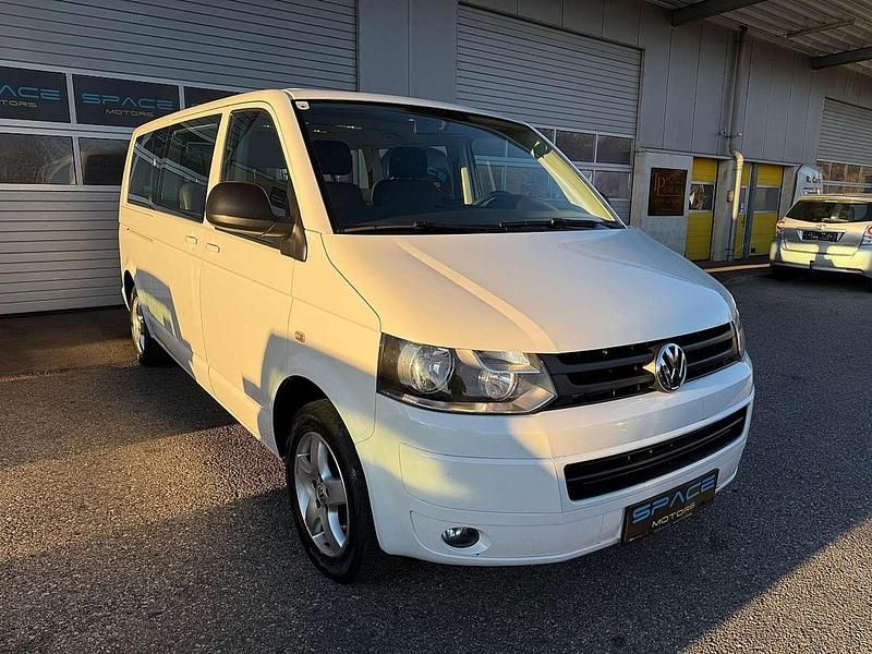 Weiß Gebraucht 2014 VW Caravelle Startline Van / Kleinbus | € 15.990 - Bild 1/4