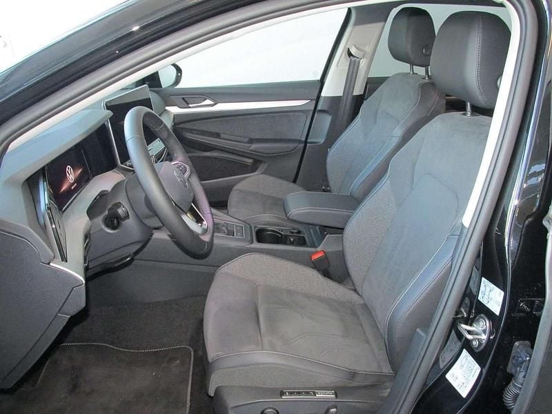 Gebraucht VW Golf VIII Business 116 PS (85 kW) 2025 Schwarz  metallic Kombi