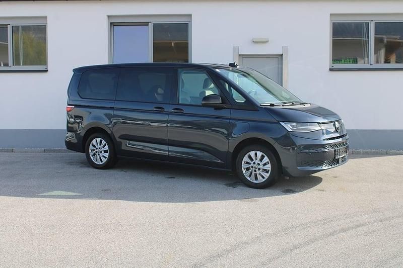 Gebraucht VW Multivan Business 245 PS (180 kW) 2025 Mittelblau  metallic Van