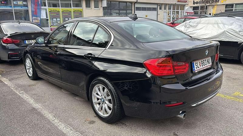 Gebraucht BMW 318 143 PS (105 kW) 2013 Schwarz Limousine
