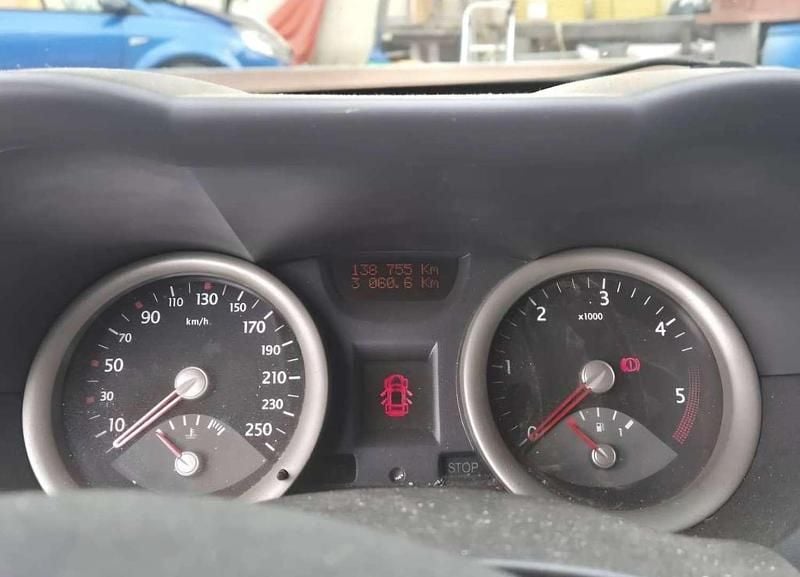 Gebraucht Renault Mégane II Expression 106 PS (77 kW) 2005 Limousine