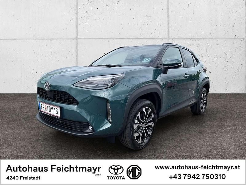 Grün Neu 2025 Toyota Yaris Cross Active SUV | € 28.990 (Fairer Preis) - Bild 1/4