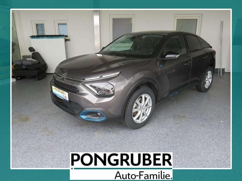 Grau Gebraucht 2022 Citroën e-C4 Feel Limousine | € 18.880 (Fairer Preis) - Bild 1/4