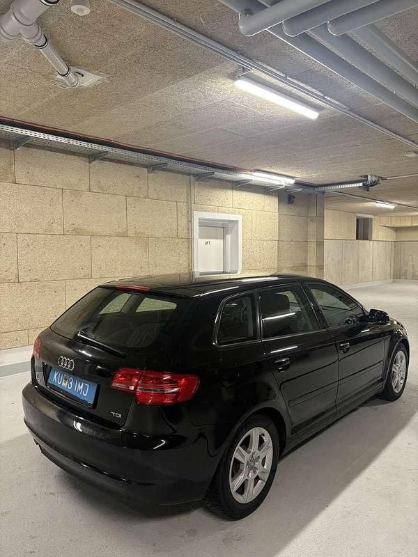 Gebraucht Audi A3 90 PS (66 kW) 2012 Schwarz Limousine