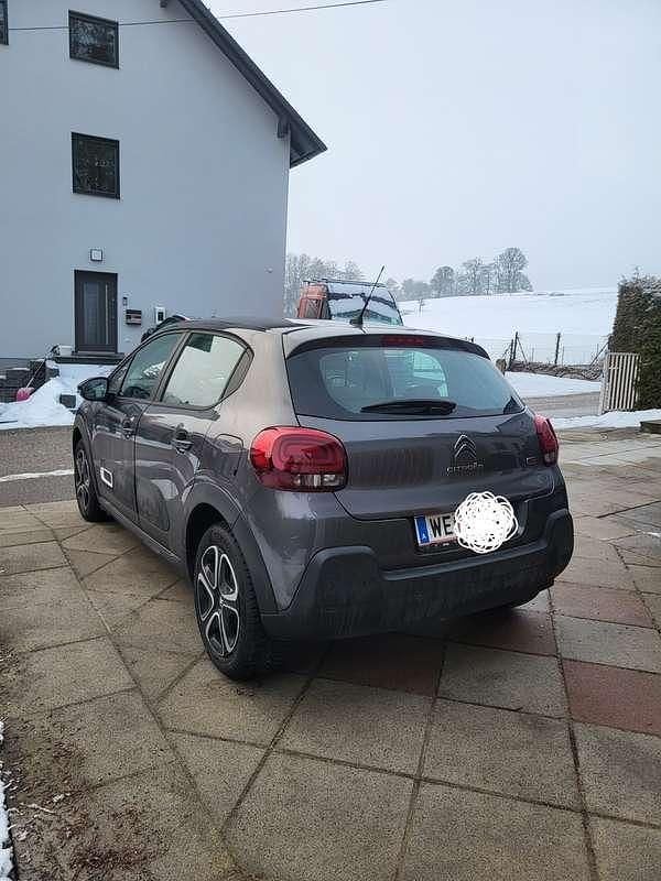 Gebraucht Citroën C3 83 PS (61 kW) 2024 Grau Limousine
