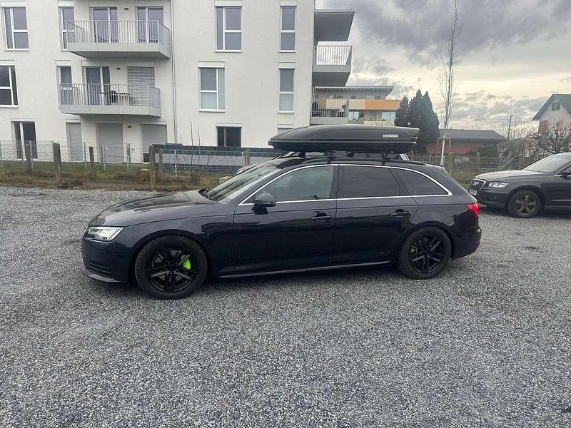 Gebraucht Audi A4 Sport 190 PS (139 kW) 2015 Blau Kombi