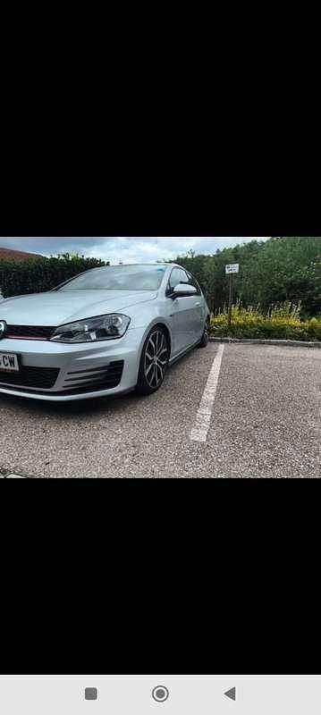 Gebraucht VW Golf VII GTI 230 PS (169 kW) 2014 Limousine