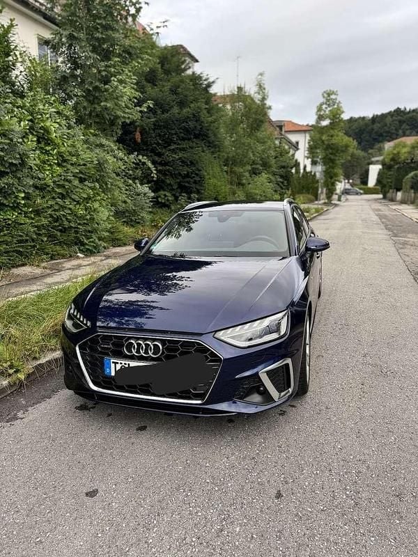 Blau Gebraucht 2024 Audi A4 S-Line Kombi | € 43.490 (Fairer Preis) - Bild 1/4