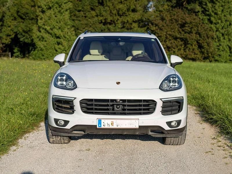 Gebraucht Porsche Cayenne 333 PS (244 kW) 2015 Weiß SUV