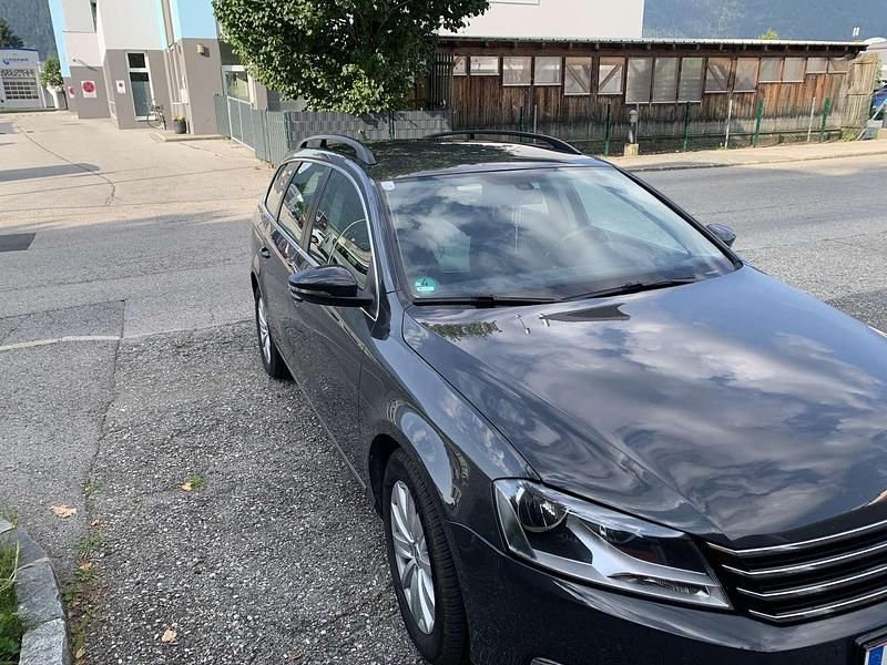 Gebraucht VW Passat 136 PS (100 kW) 2014 Limousine