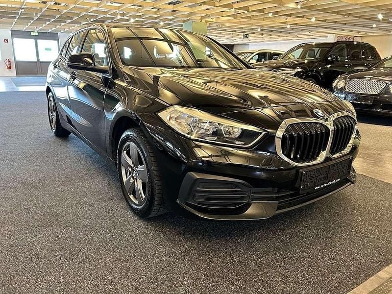Gebraucht BMW 116 Advantage 109 PS (80 kW) 2023 Schwarz Kleinwagen