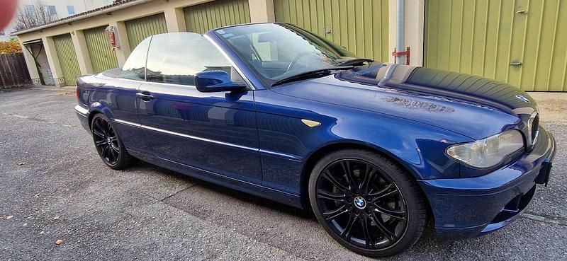 Blau Gebraucht 2003 BMW 330 Cabriolet Cabrio | € 16.999 - Bild 1/4