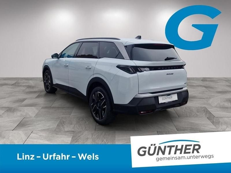 Neu Peugeot 5008 136 PS (100 kW) 2026 Weiß SUV