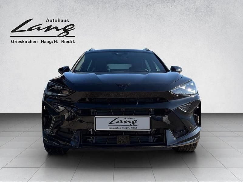 Neu Cupra Formentor 204 PS (150 kW) 2025 Schwarz  metallic SUV