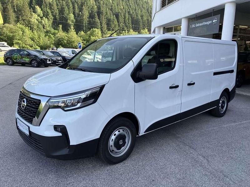 Weiß Gebraucht 2024 Nissan Primastar Acenta Van / Kleinbus | € 33.990 (Etwas zu teuer) - Bild 1/4
