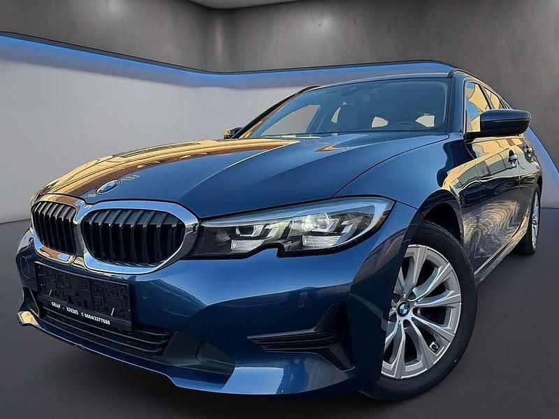 Gebraucht BMW 318 Advantage 150 PS (110 kW) 2021 Blau Kombi