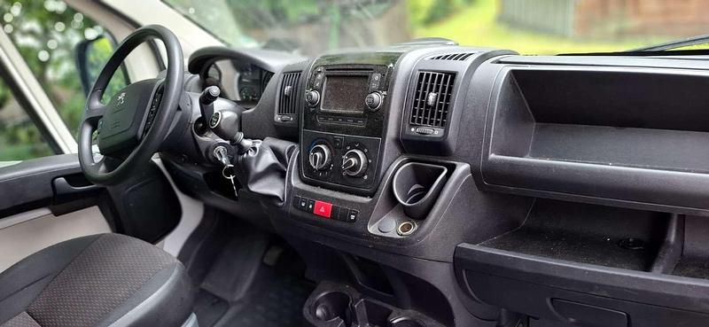 Gebraucht Peugeot Boxer S 163 PS (119 kW) 2016 Weiß Van