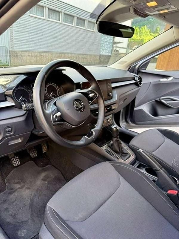 Gebraucht Skoda Fabia Ambition 95 PS (69 kW) 2022 Grau Kleinwagen