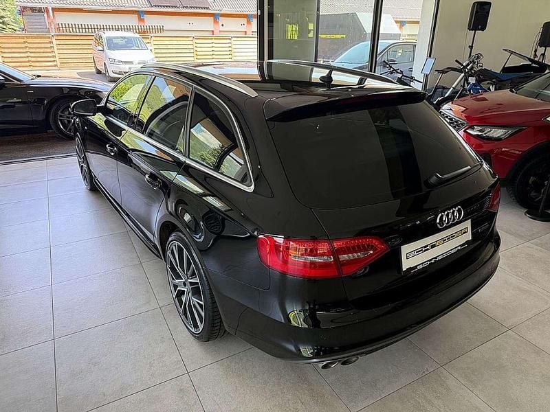 Gebraucht Audi A4 S-Line 177 PS (130 kW) 2015 Schwarz Kombi
