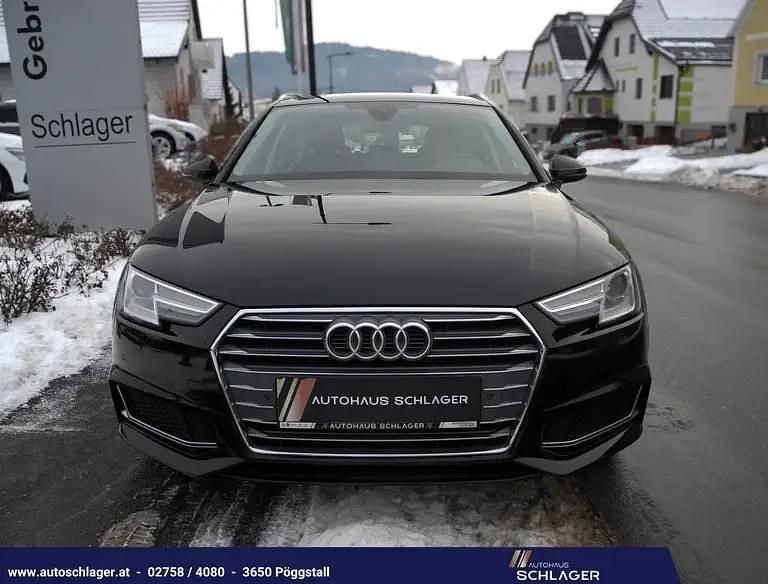 Gebraucht Audi A4 Sport 190 PS (139 kW) 2019 Schwarz  metallic Kombi