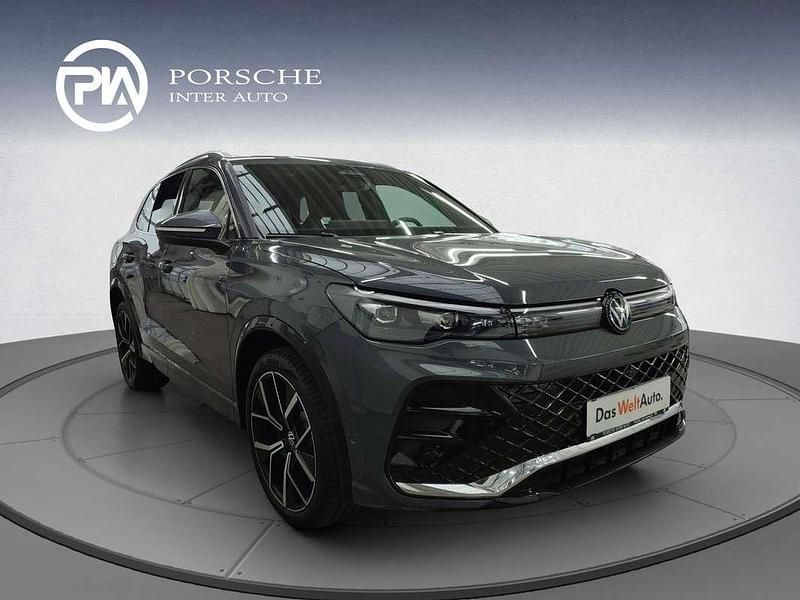 Gebraucht VW Tiguan Sport 150 PS (110 kW) 2025 Mittelgrau  metallic SUV