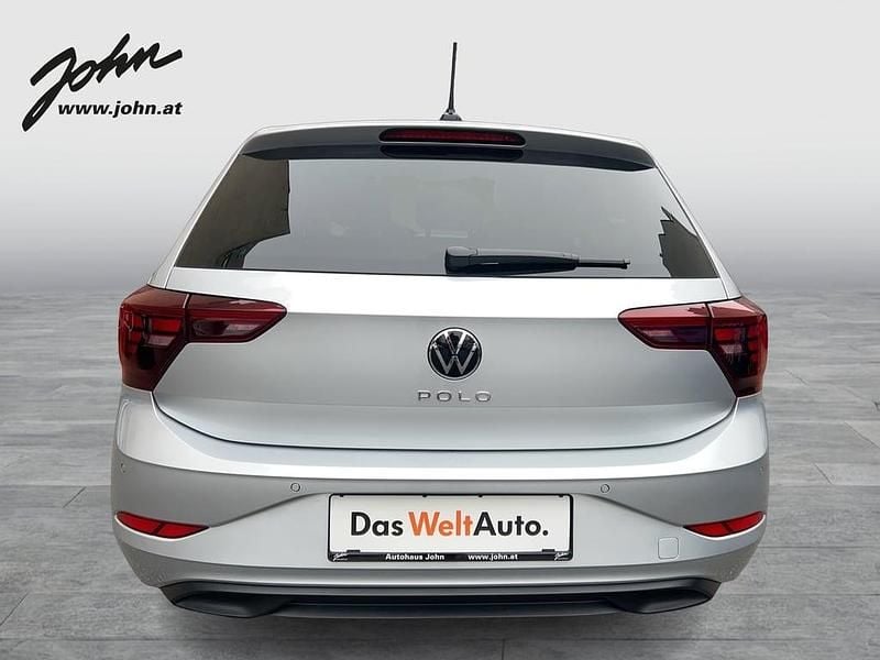 Neu VW Polo 95 PS (69 kW) 2025 Silber  metallic Limousine
