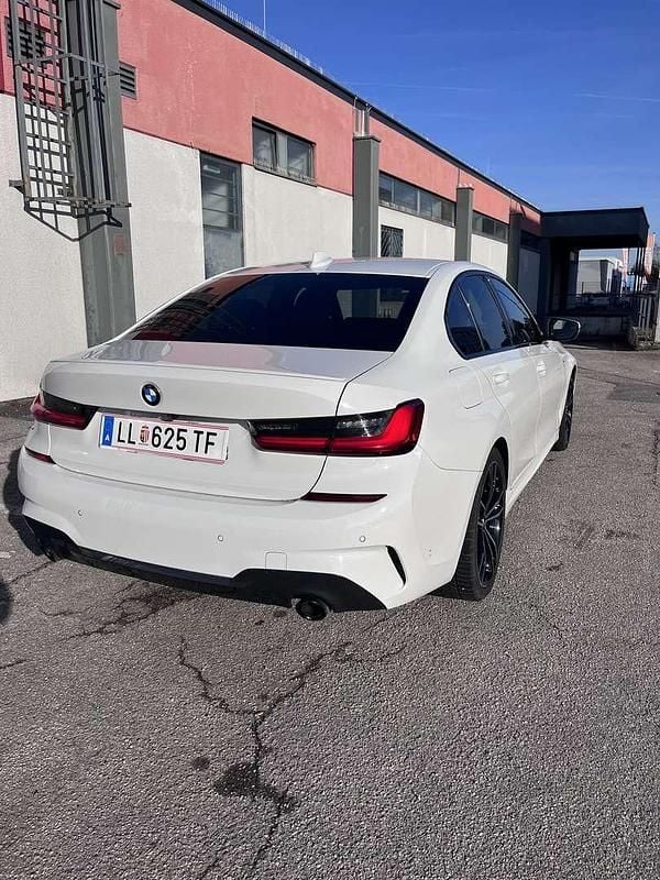 Gebraucht BMW 320 M Sport 190 PS (139 kW) 2019 Limousine