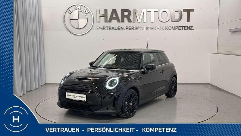 Gebraucht Mini Cooper SE 135 kW (184 PS) 2021 Schwarz Kleinwagen