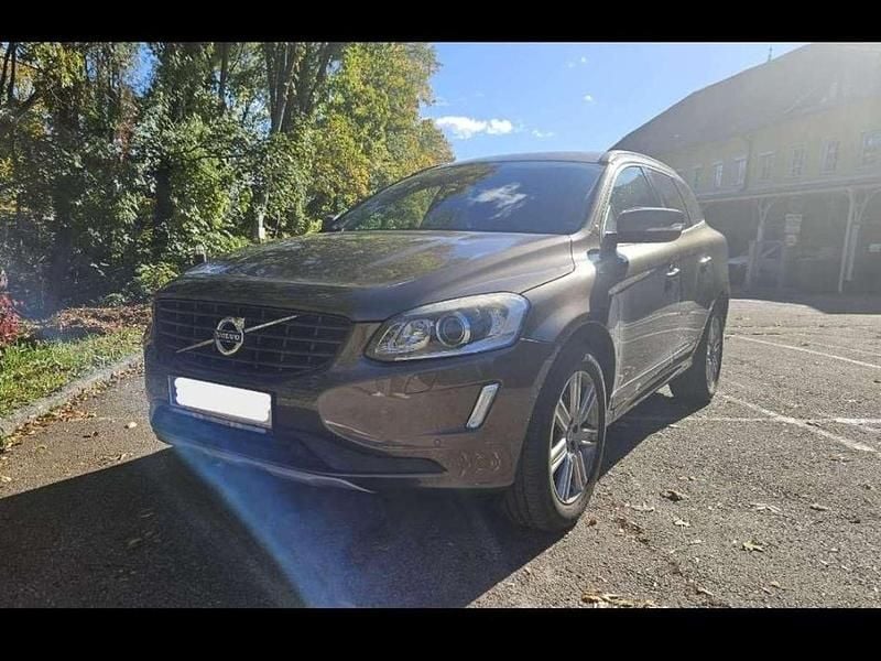 Braun Gebraucht 2015 Volvo XC60 SUV | € 16.900 (Fairer Preis) - Bild 1/4