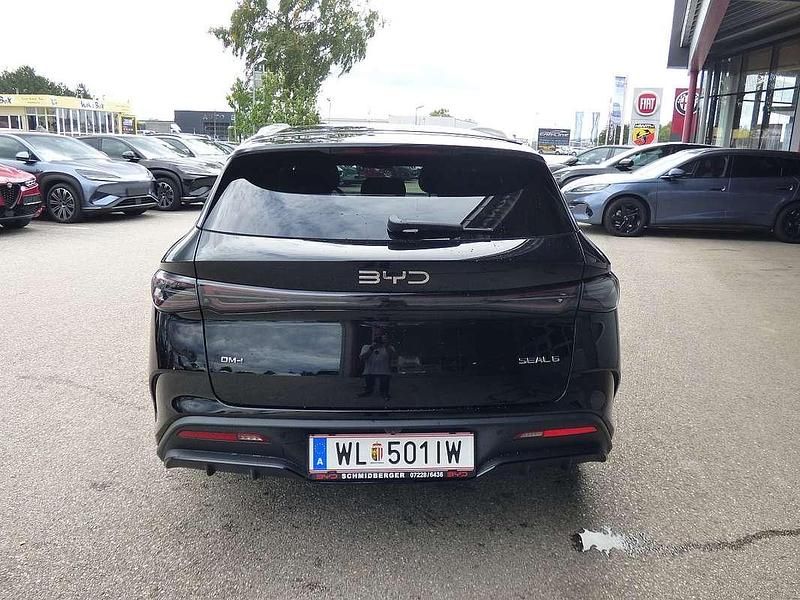 Gebraucht BYD Seal Comfort 72 kW (98 PS) 2025 Schwarz Limousine