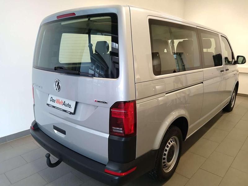 Gebraucht VW T6.1 150 PS (110 kW) 2023 Silber  metallic Van