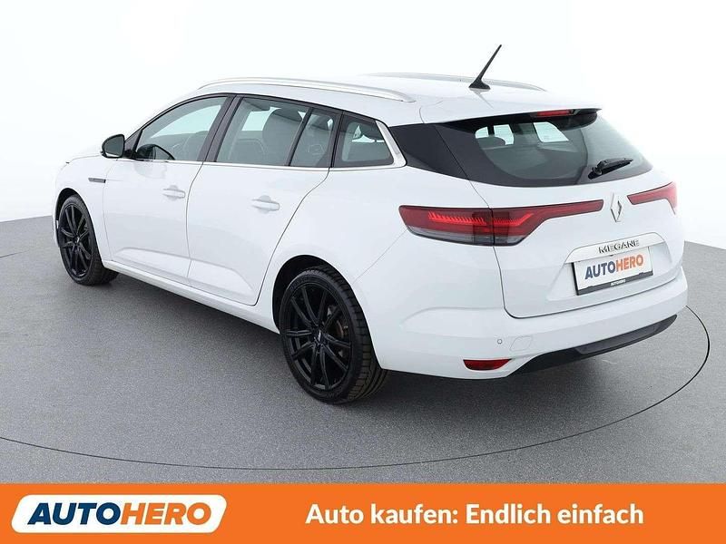 Gebraucht Renault Mégane GrandTour Business 116 PS (85 kW) 2021 Weiß Kombi