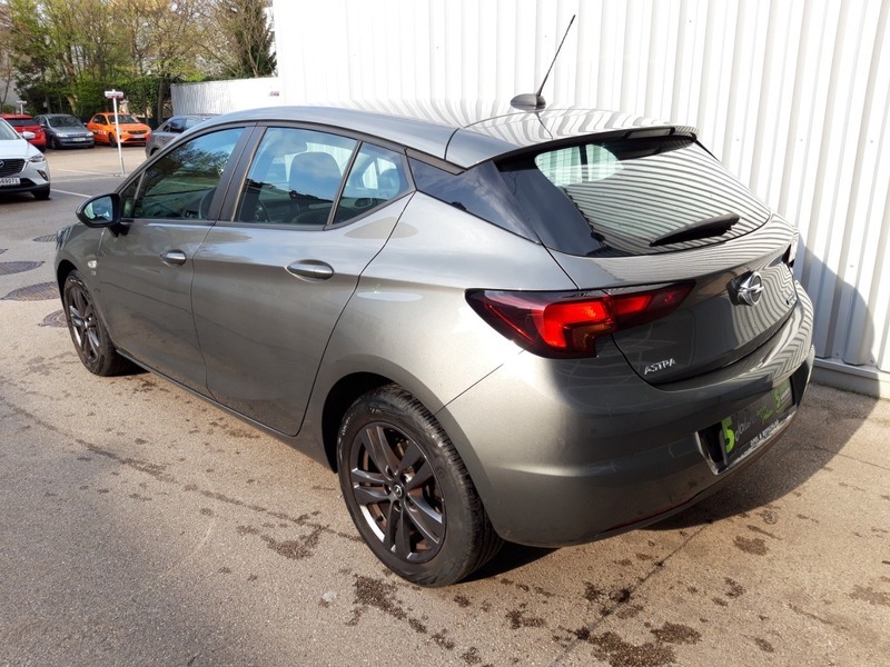 Verkauft Opel Astra 1.0 Turbo Edition ., gebraucht 2019, 38.643 km in Wien