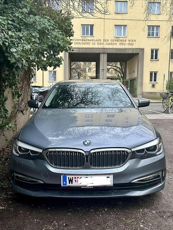 Gebraucht BMW 520 190 PS (139 kW) 2017 Limousine