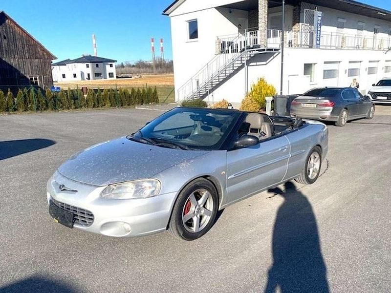 Gebraucht Chrysler Sebring Cabriolet 141 PS (103 kW) 2001 Silber Cabrio