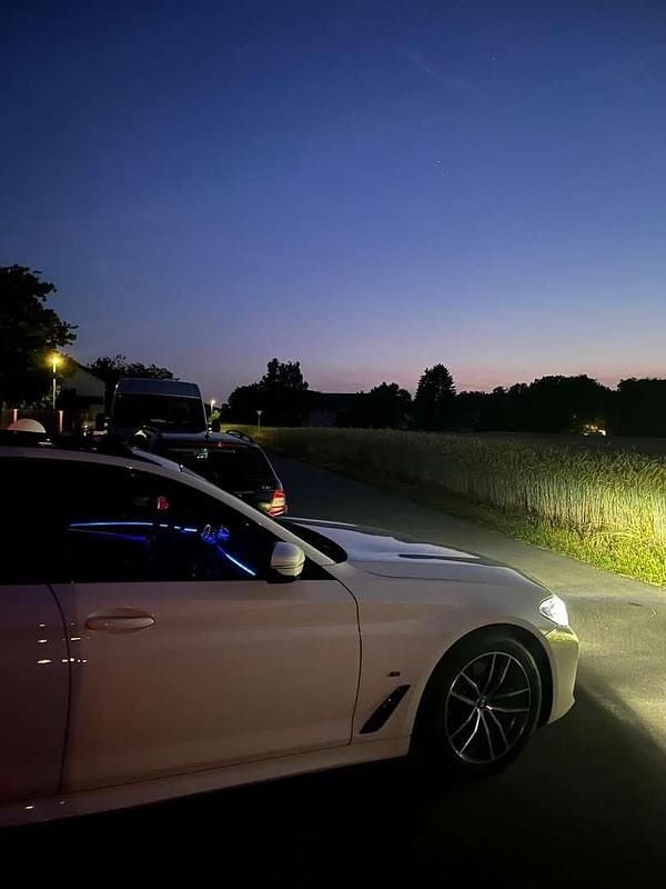 Gebraucht BMW 520 Shadowline 190 PS (139 kW) 2020 Kombi