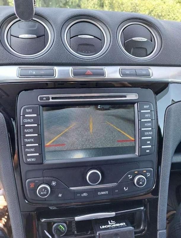 Gebraucht Ford Galaxy Titanium 163 PS (119 kW) 2011 Weiß Van / Kleinbus